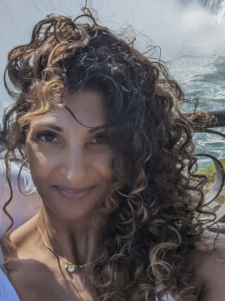 Sheema – Co-Owner & Elite Master Stylist